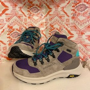 Women’s Merrell Ontario 85 hiking boot size 6